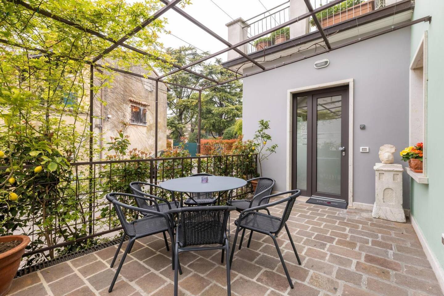 Valeria Apartment Bardolino Exterior photo